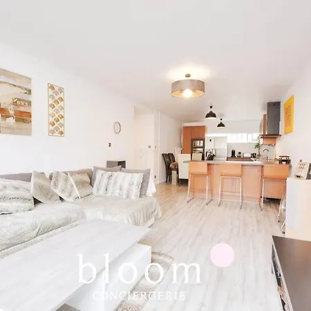 Apartment Plein Centre : 6 Voyageurs + Balneo